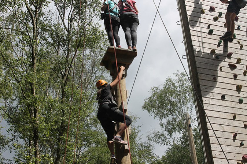 Tree.Climbing.Bold.Programme.Burgess.Hill.Girls