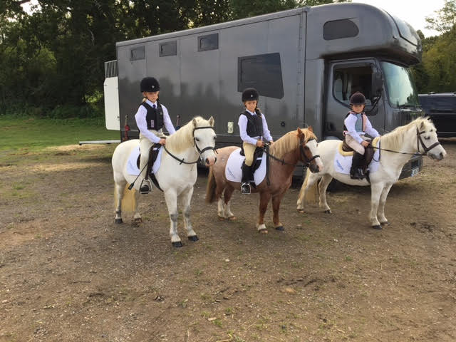 Burgess Hill Girls Junior Showjumping